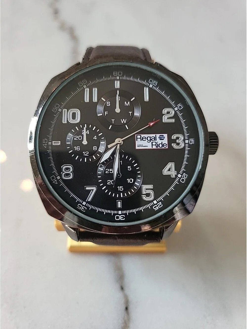 Men's Quartz Watch Working New Battery Automobilia 50mm Regal Ride Shock Absorbs